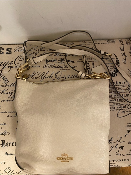 Coach Handbags - Coach Pebbled Leather Crossbody Bag in Chalk